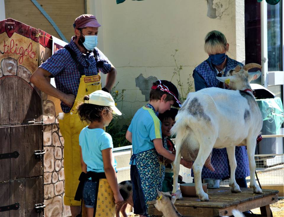 La ferme Tiligolo s'invite à l'école Exelmans