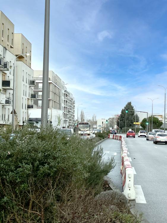 L’avenue Louis Breguet se met au vert