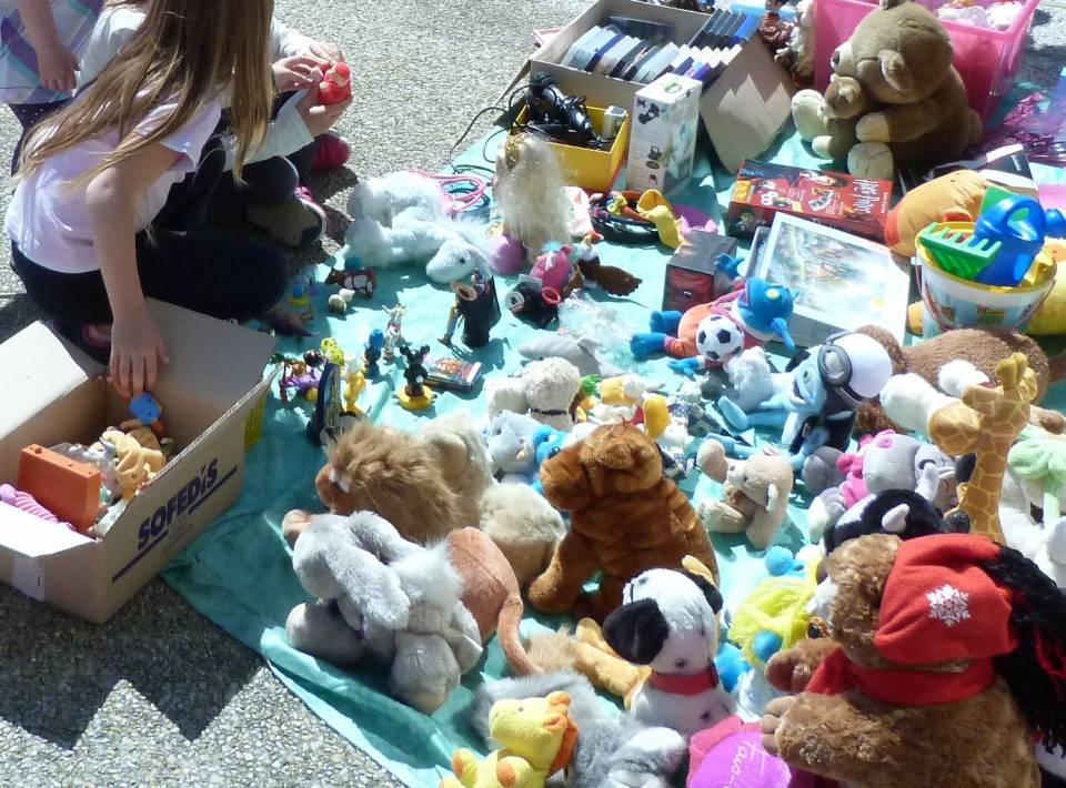 C'est la rentrée des vide-greniers à Vélizy-Villacoublay !