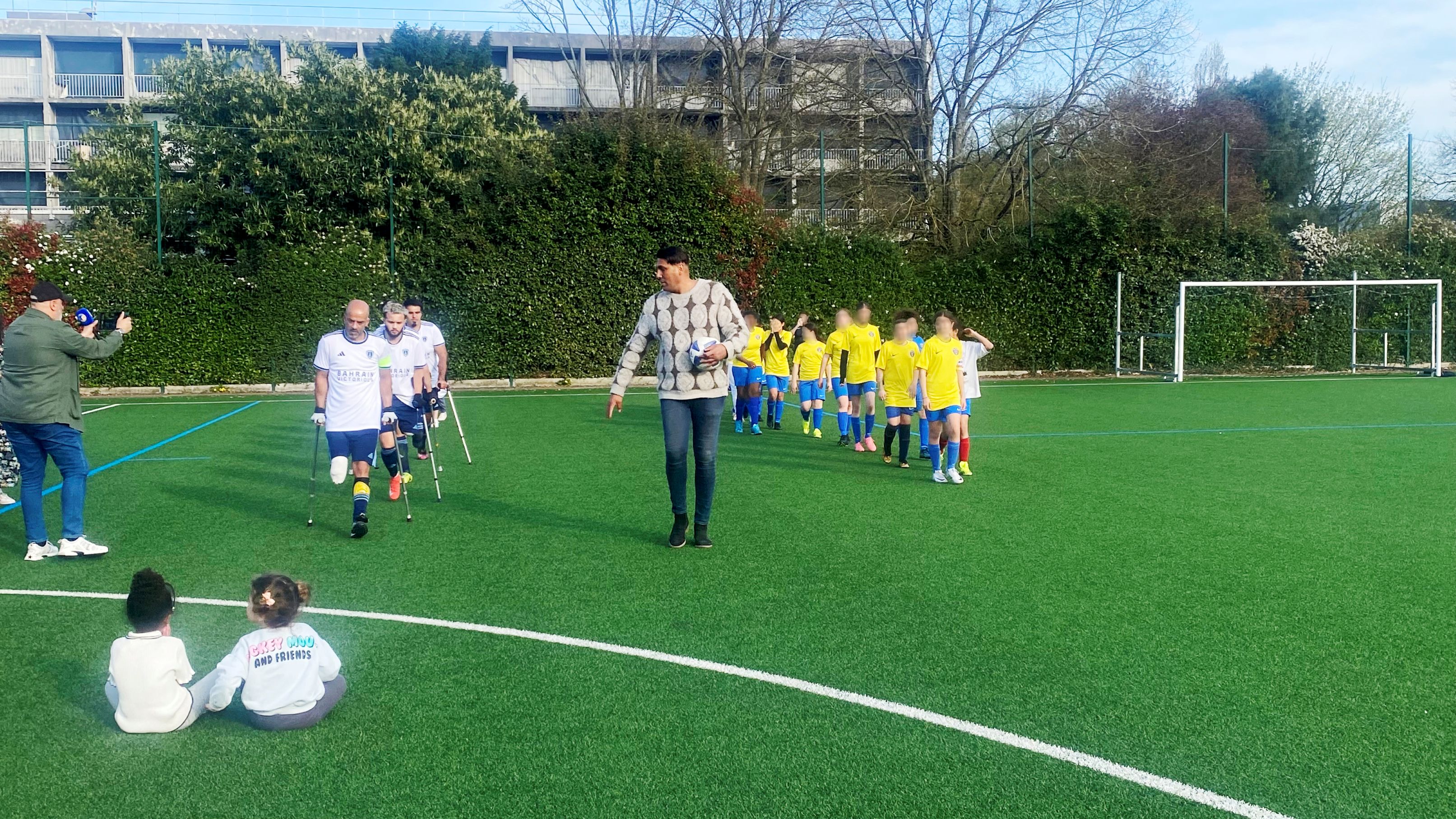 Match amical entre le Paris FC et les féminines U13 et U14 de l'ASC Vélizy Football