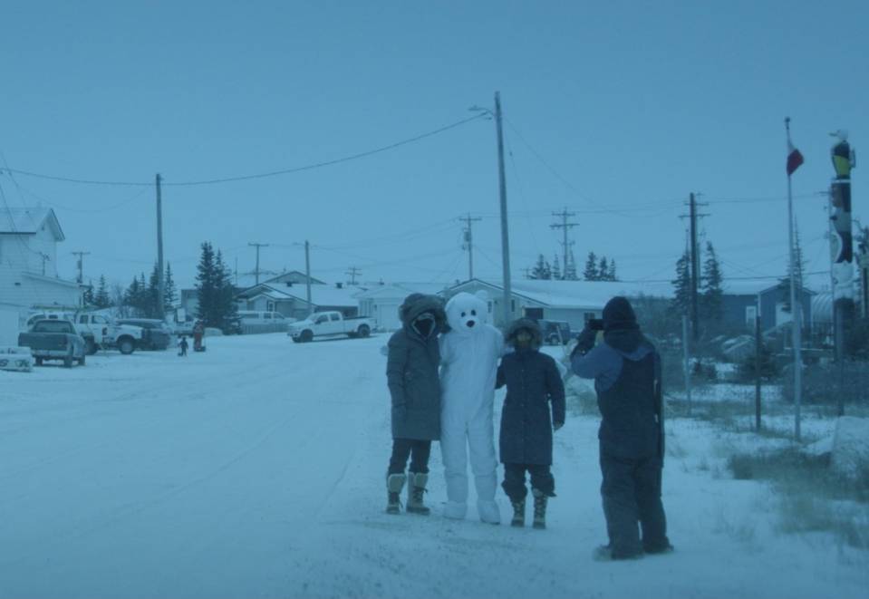 Le Mois du Doc : "Churchill-Polar Bear Town" d'Annabelle Amoros et "Sauvage" de Léonore Mercier