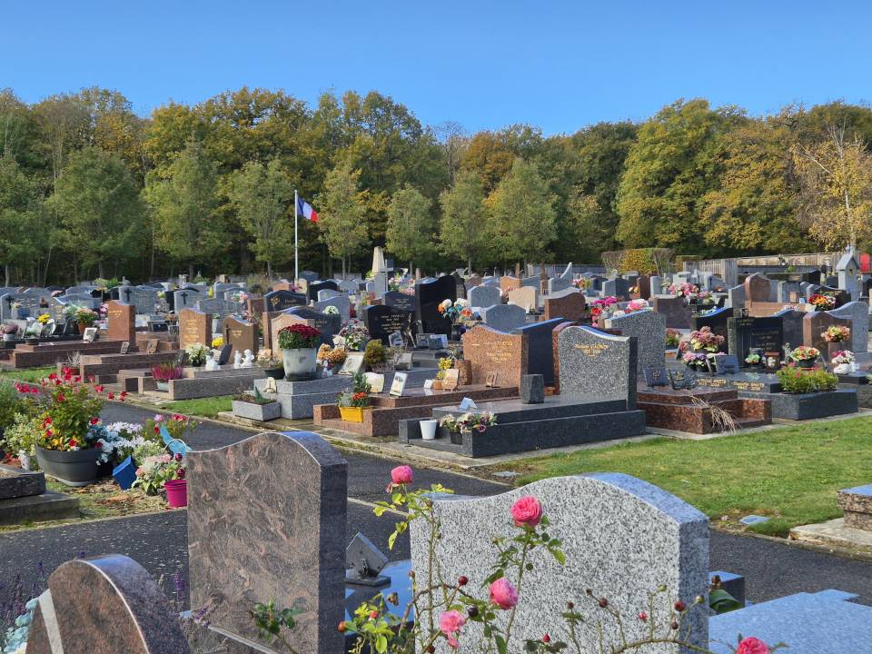 Découvrez la nouvelle plateforme dédiée au cimetière